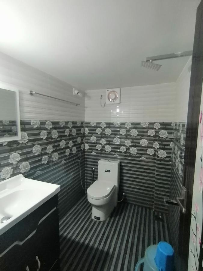 Queens Residency Thrissur ภายนอก รูปภาพ