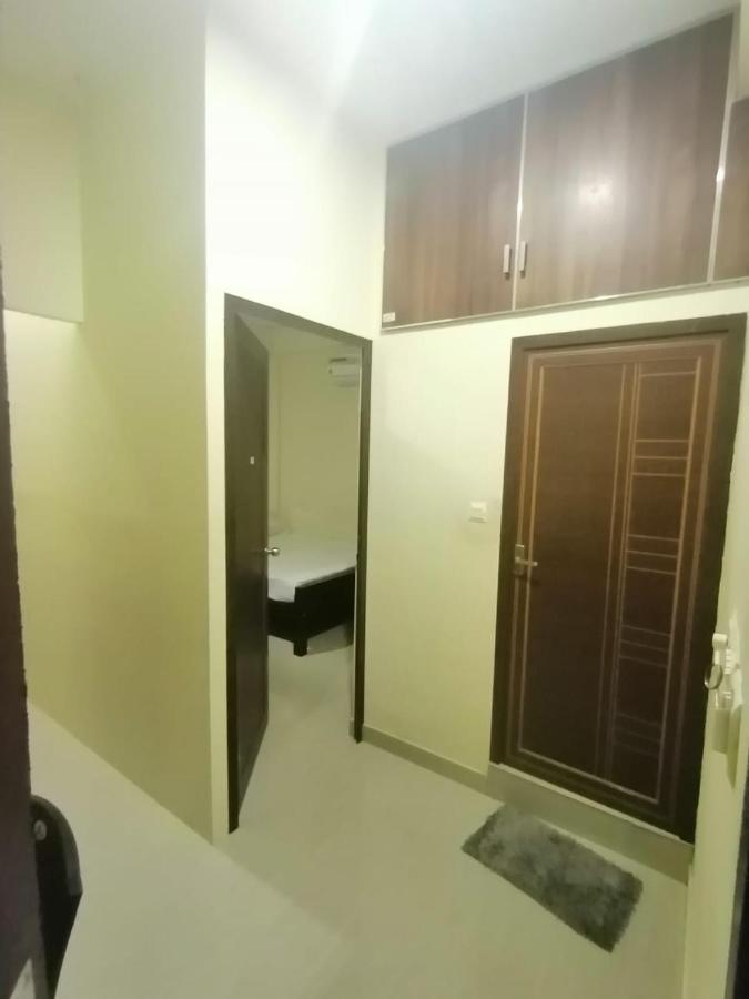 Queens Residency Thrissur ภายนอก รูปภาพ